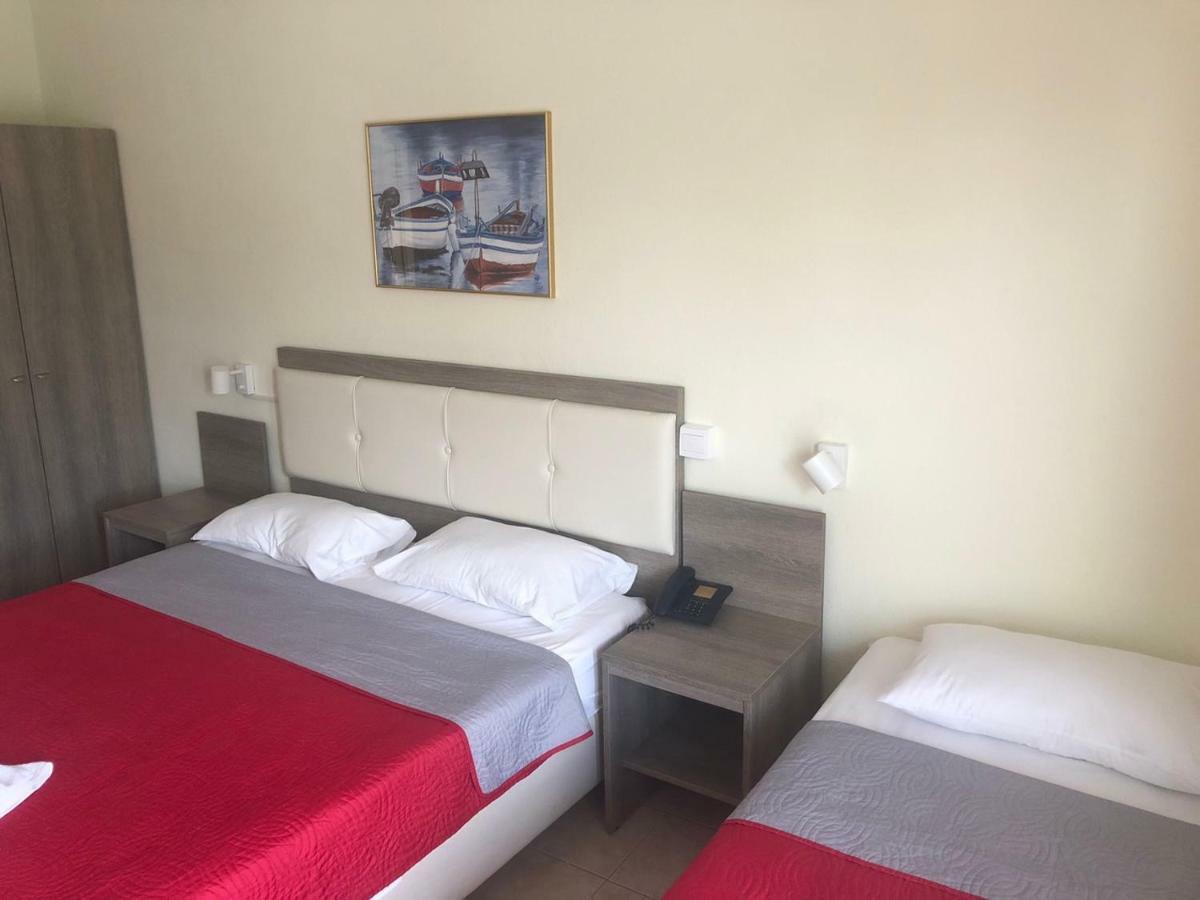 Simotel Ermis Hanioti Zewnętrze zdjęcie